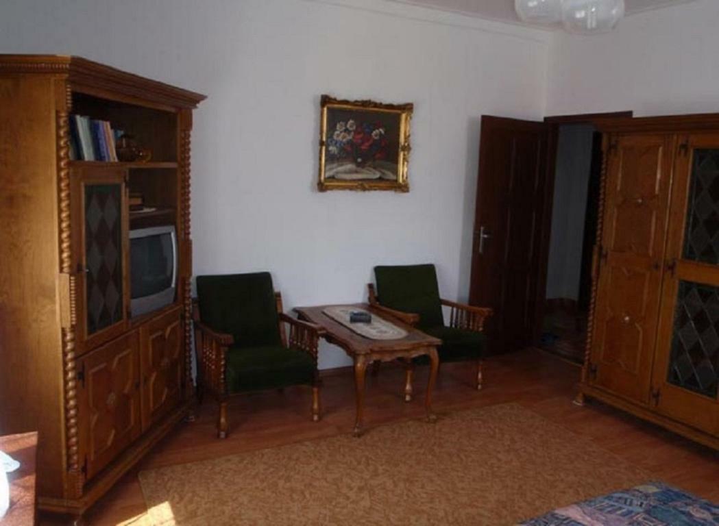 Sarkadi Apartman Hajduszoboszlo Exterior photo